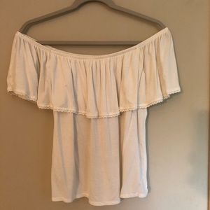 Off the shoulder American Eagle top
